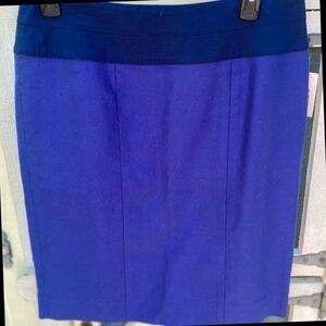 NWT New VINTAGE CABI PENCIL COLORBLOCK SKIRT Size 8 Royal Blue w/navy waistband